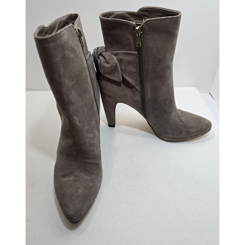 Joan and David Dabernisa Suede Leather Booties Back Bow Taupe Size 10 M